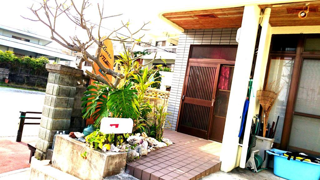 Marine & Guest House Chura Motobu Eksteriør billede